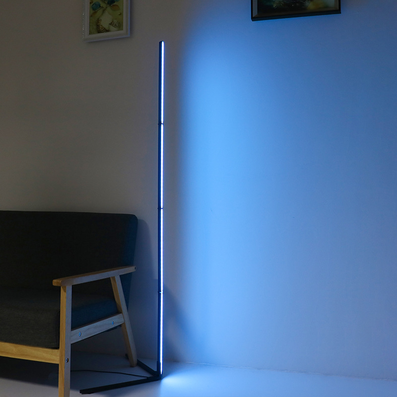 Tuya RGBIC LED Zemin Lambası 1 - Home Decor App Free incelemesi ve fiyatı